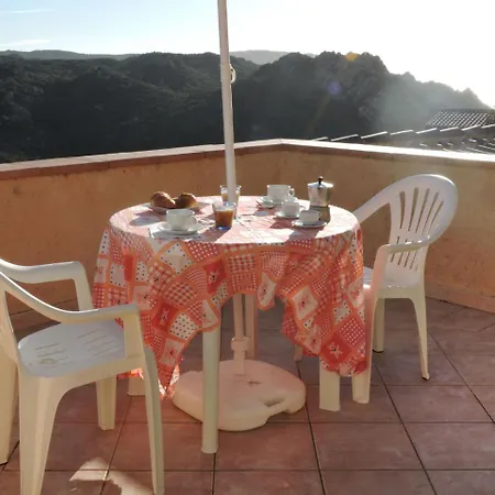 Locazione Turistica Li Cossi.1 *